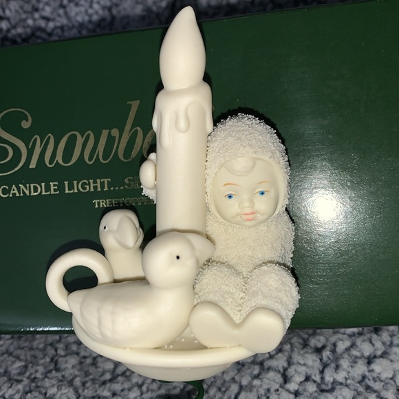 Snowbabies “CANDLE LIGHT…..SEASON BRIGHT” Bisque Tree-topper in Box - Picture 4 of 8